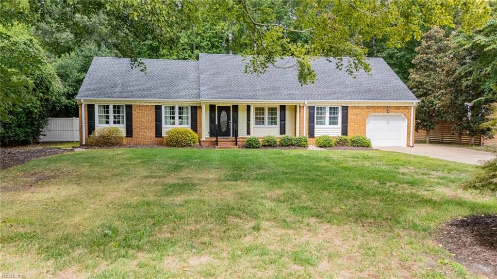 908 Englewood DR
