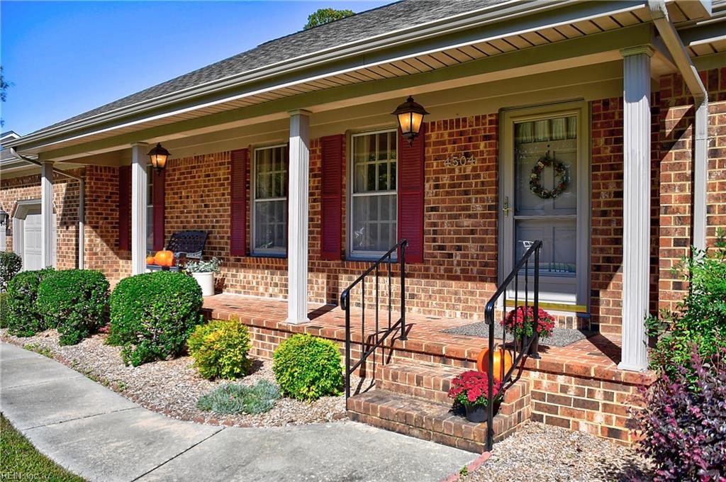 4504 Old English CIR