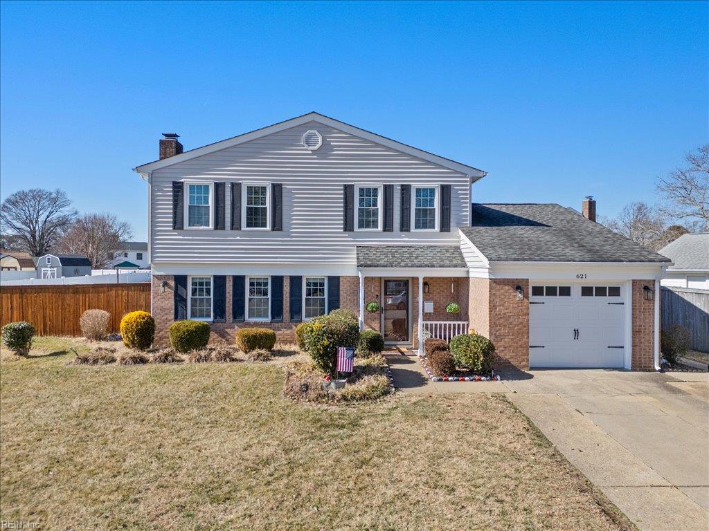 621 Severn DR