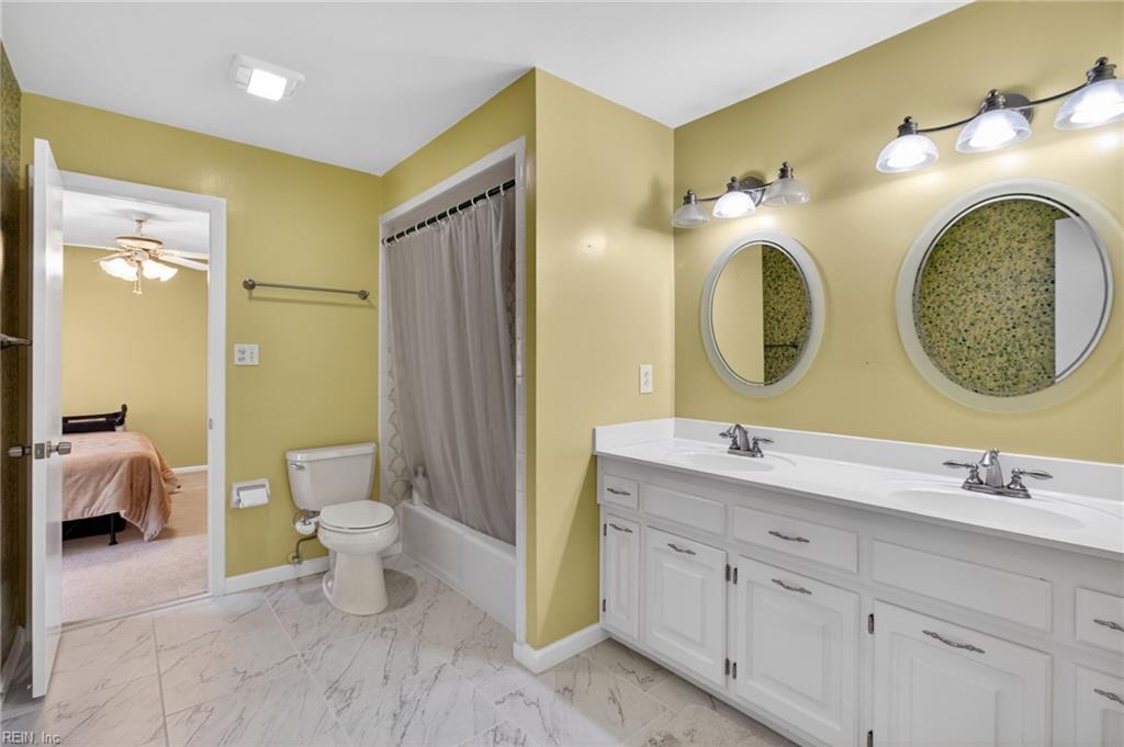 1217 Misty Hollow WAY
