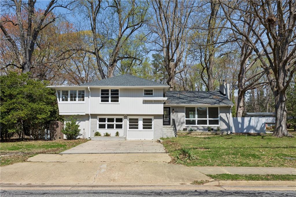 406 Hiden BLVD