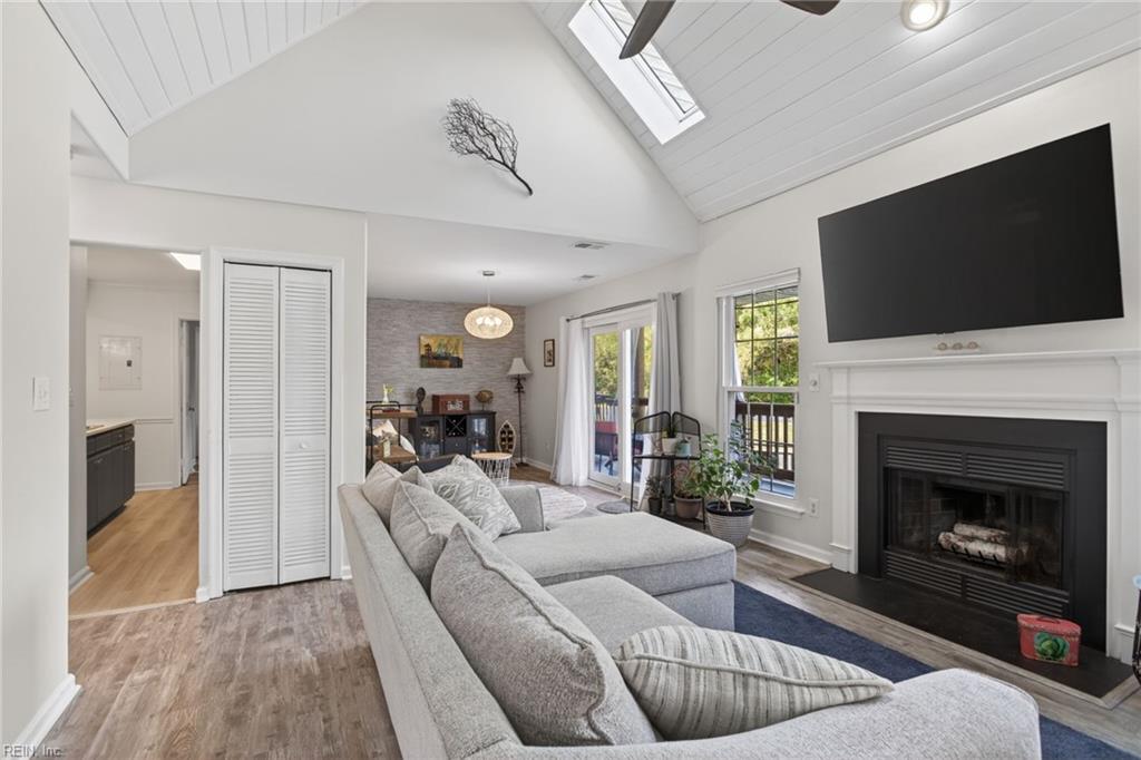 5168 Walkers Grant LN