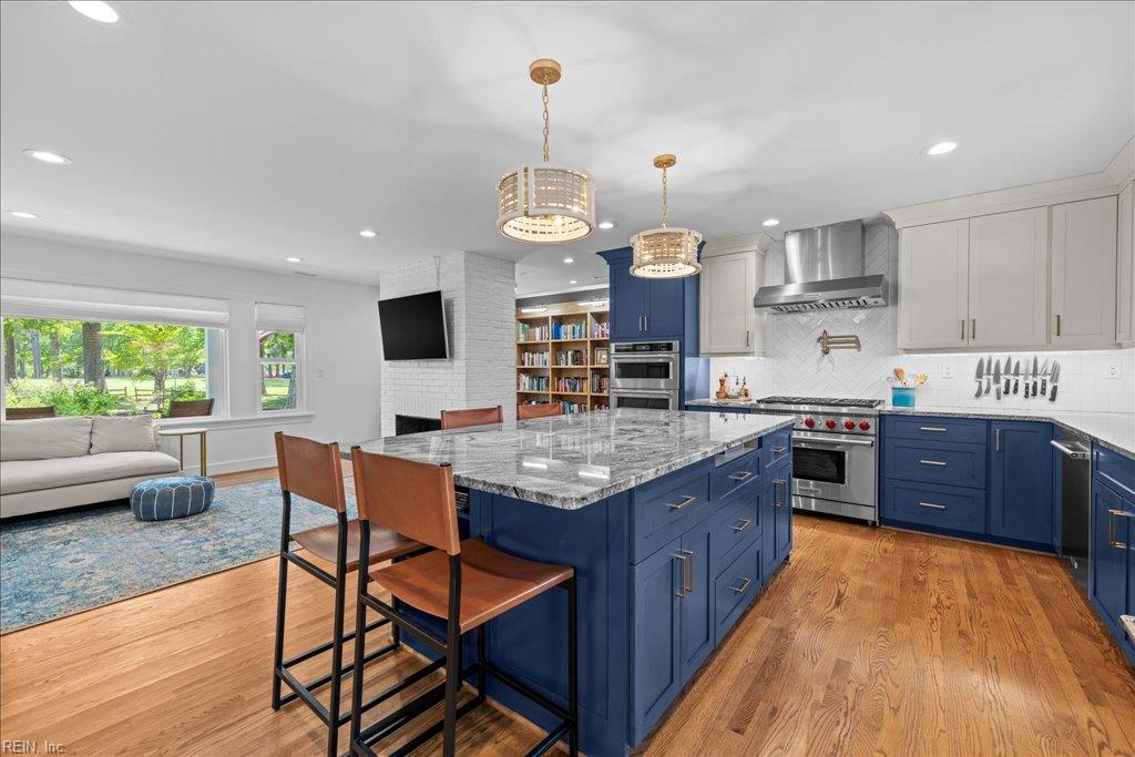 832 Cardinal RD