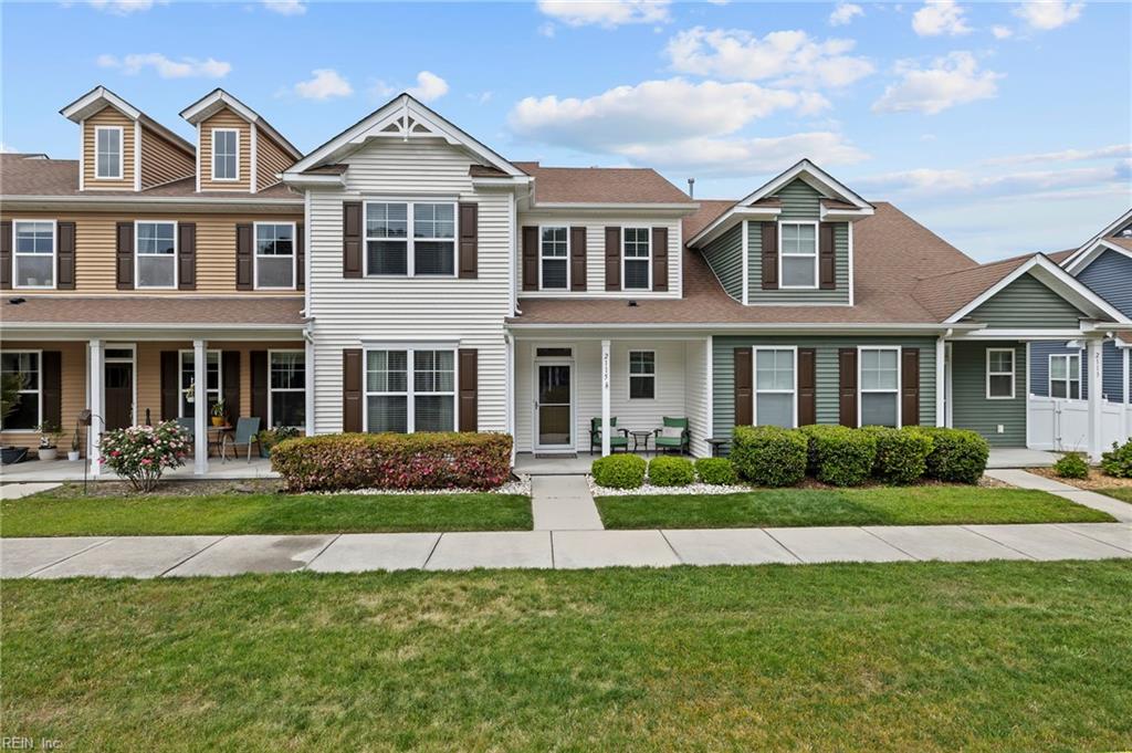2115 Martlet LN