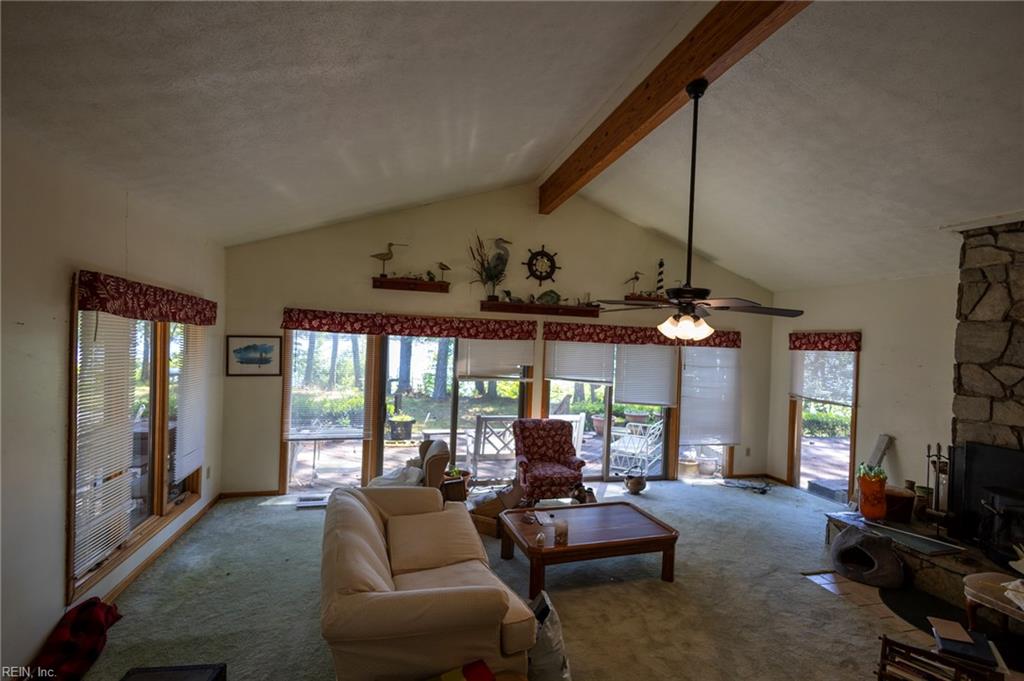 456 Ridge RD