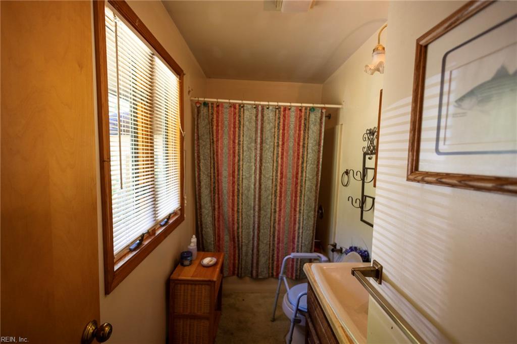 456 Ridge RD