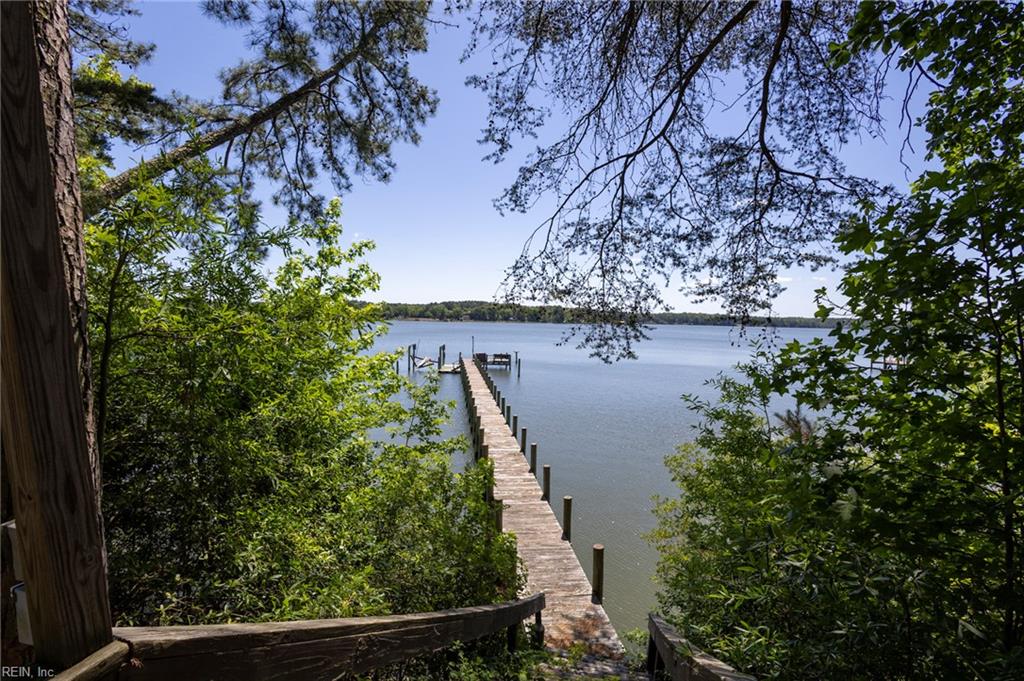 456 Ridge RD