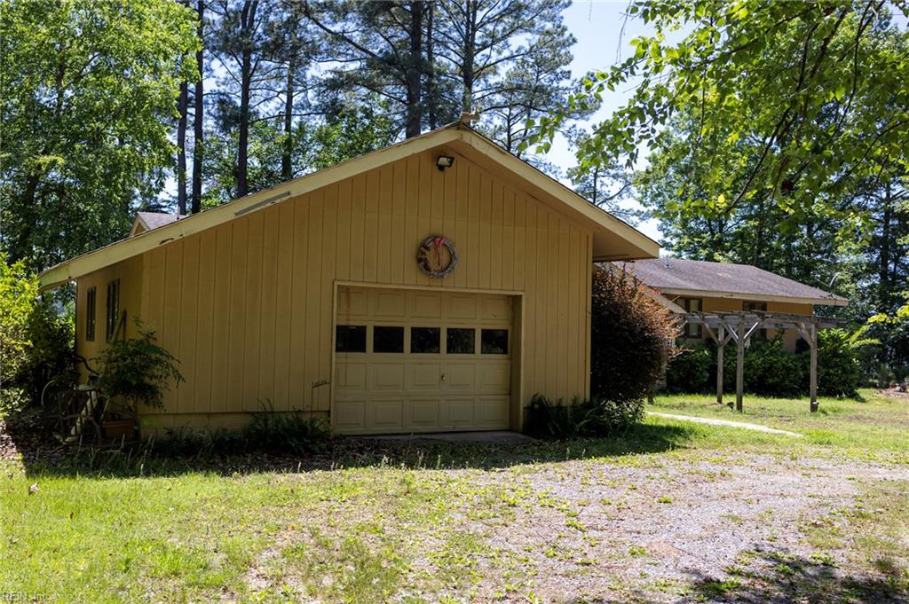 456 Ridge RD