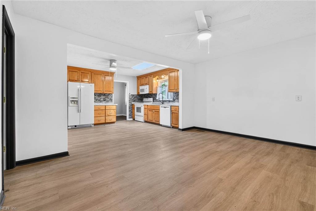 21 Aspenwood DR