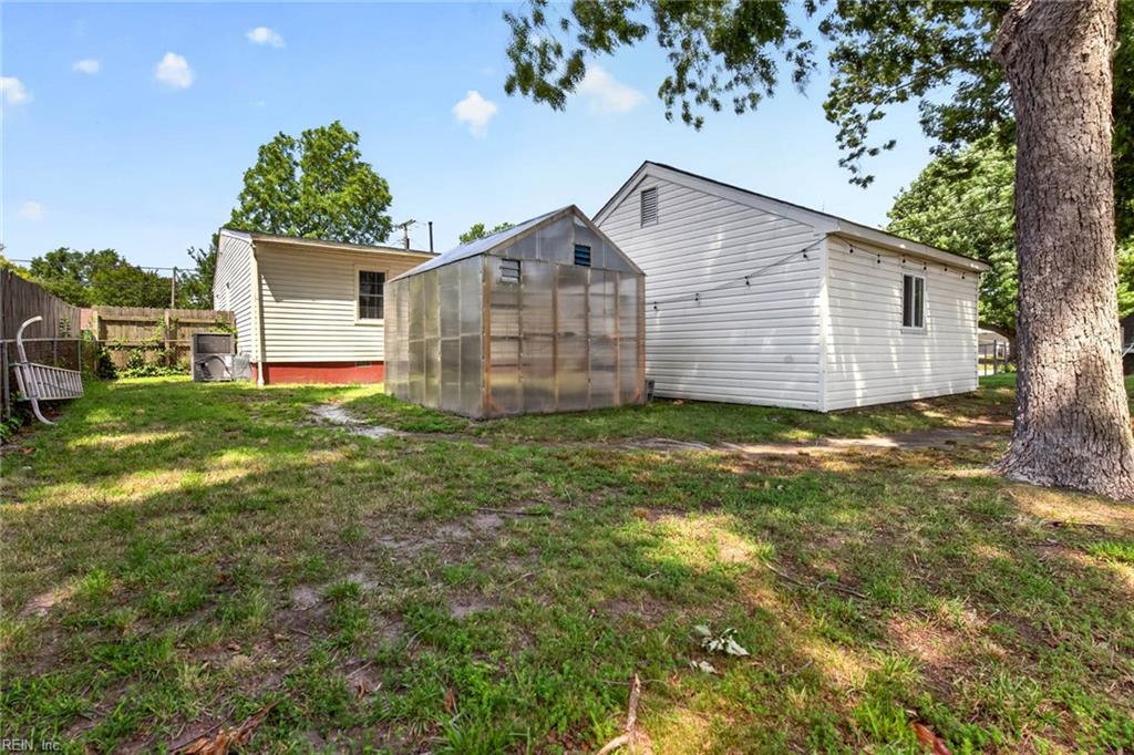 21 Aspenwood DR
