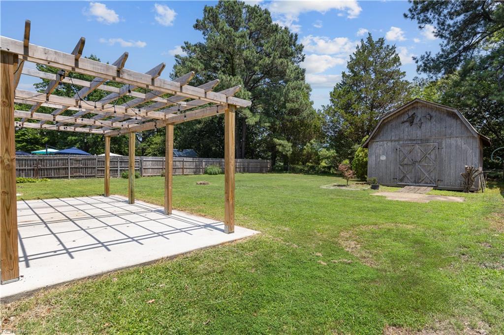 629 Bethune DR