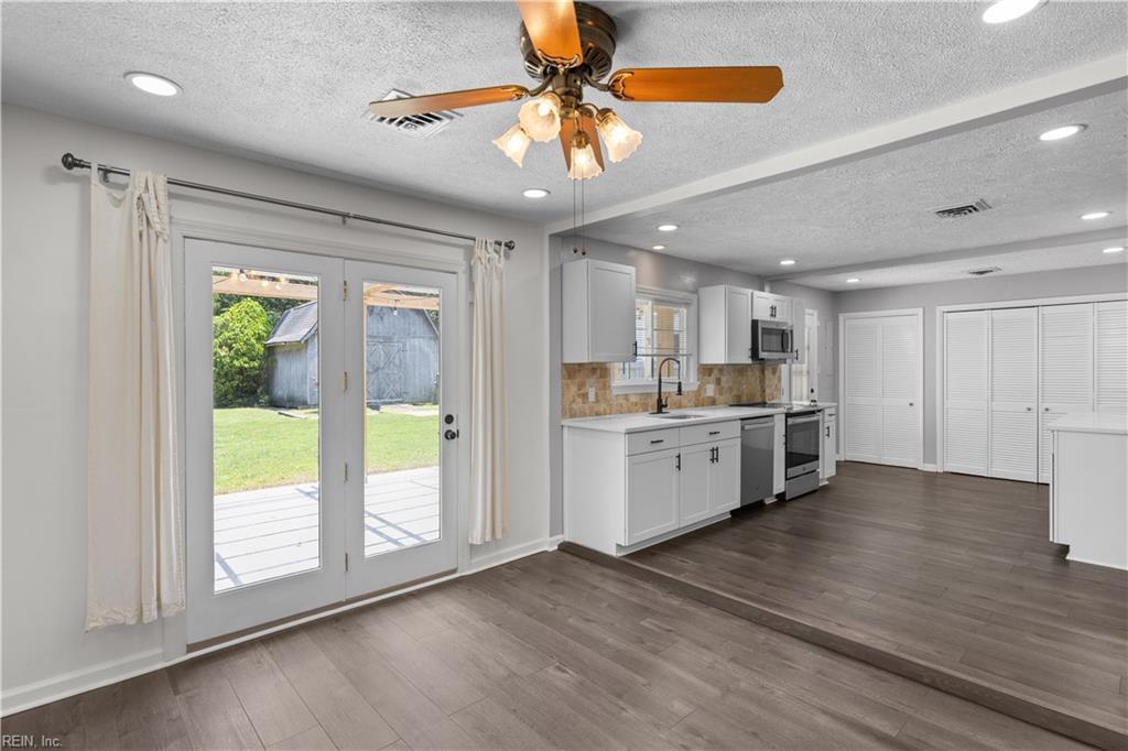 629 Bethune DR