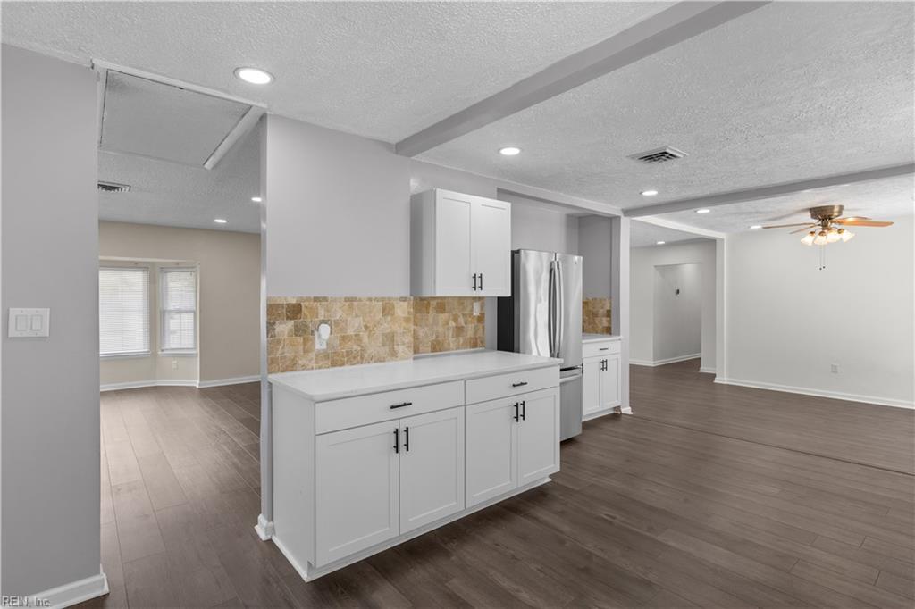 629 Bethune DR