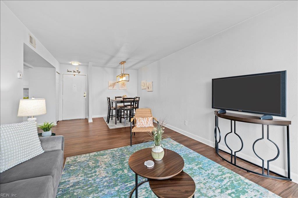 3288 Page AVE 513