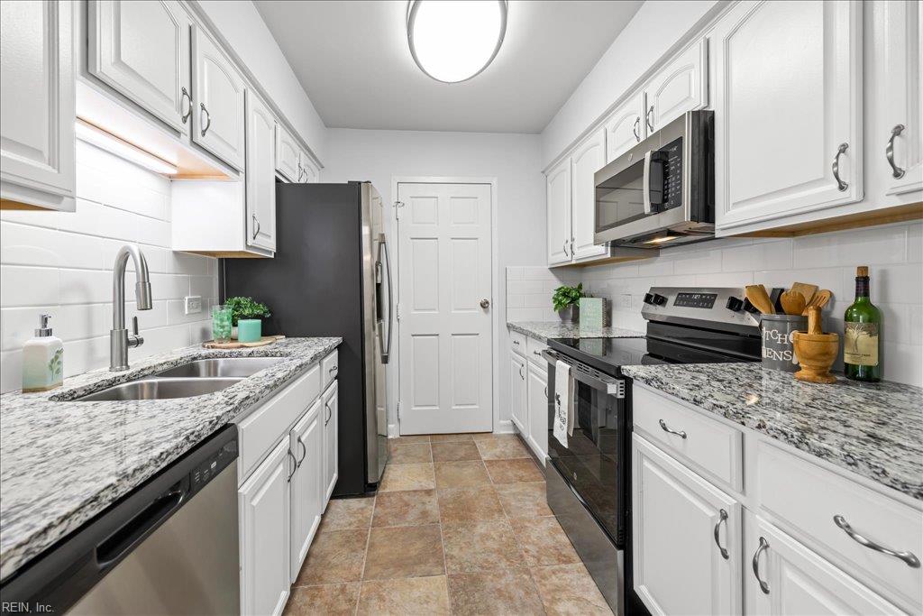 3288 Page AVE 513