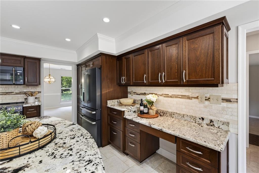 1217 Misty Hollow WAY