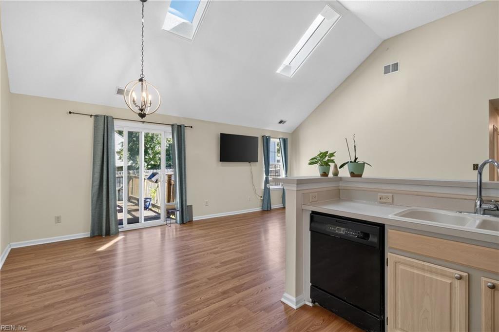 148 Berkshire BLVD