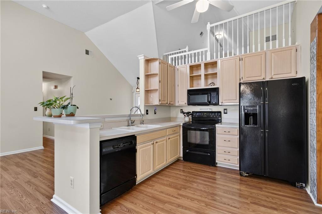148 Berkshire BLVD