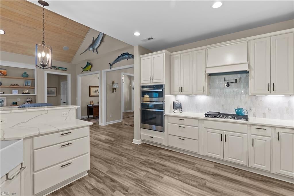 2962 Butlers Bluff DR
