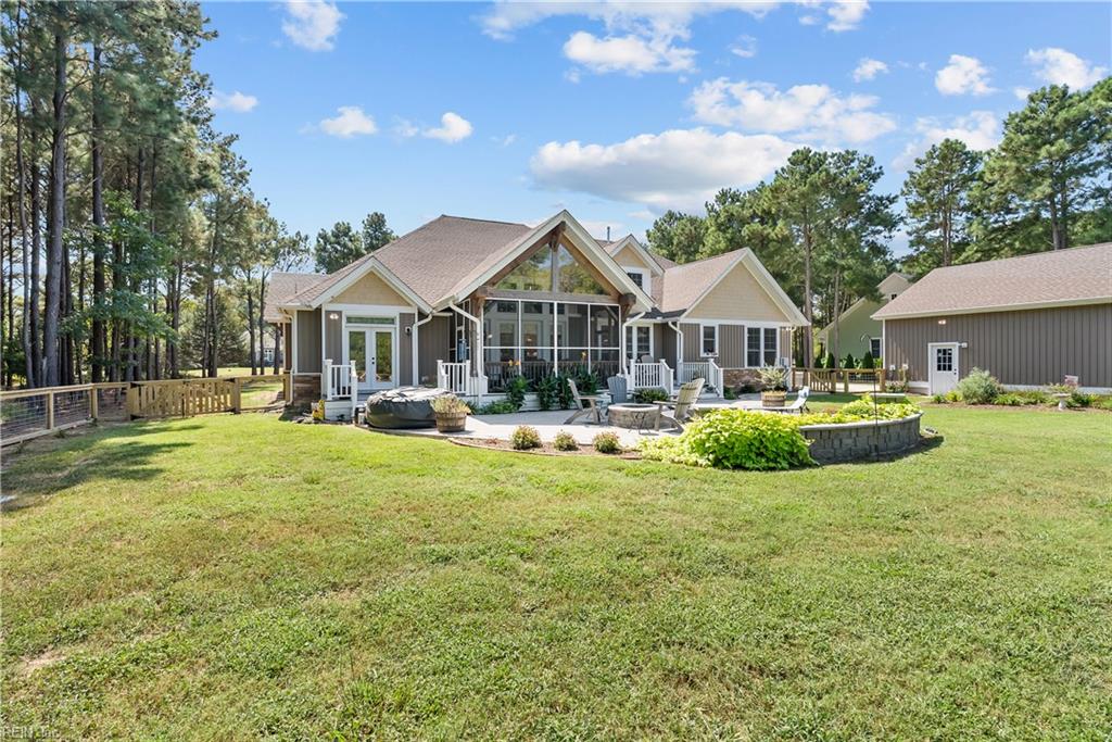 2962 Butlers Bluff DR