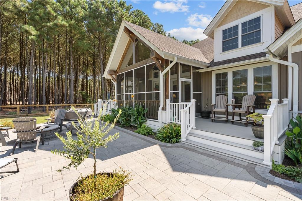 2962 Butlers Bluff DR