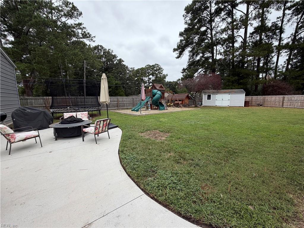 974 N Haven CIR