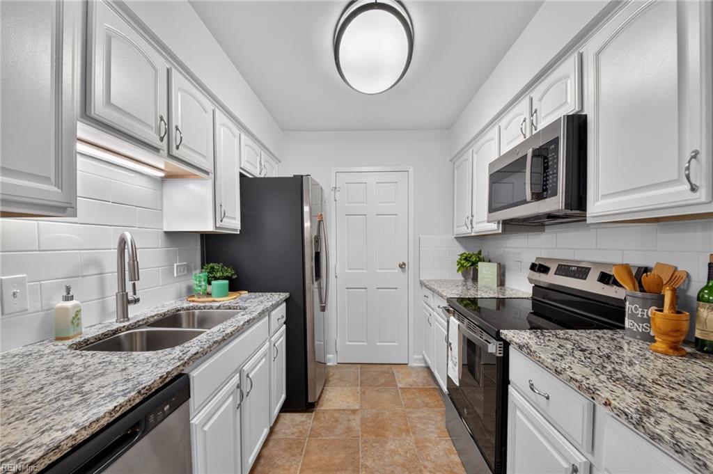 3288 Page AVE 513