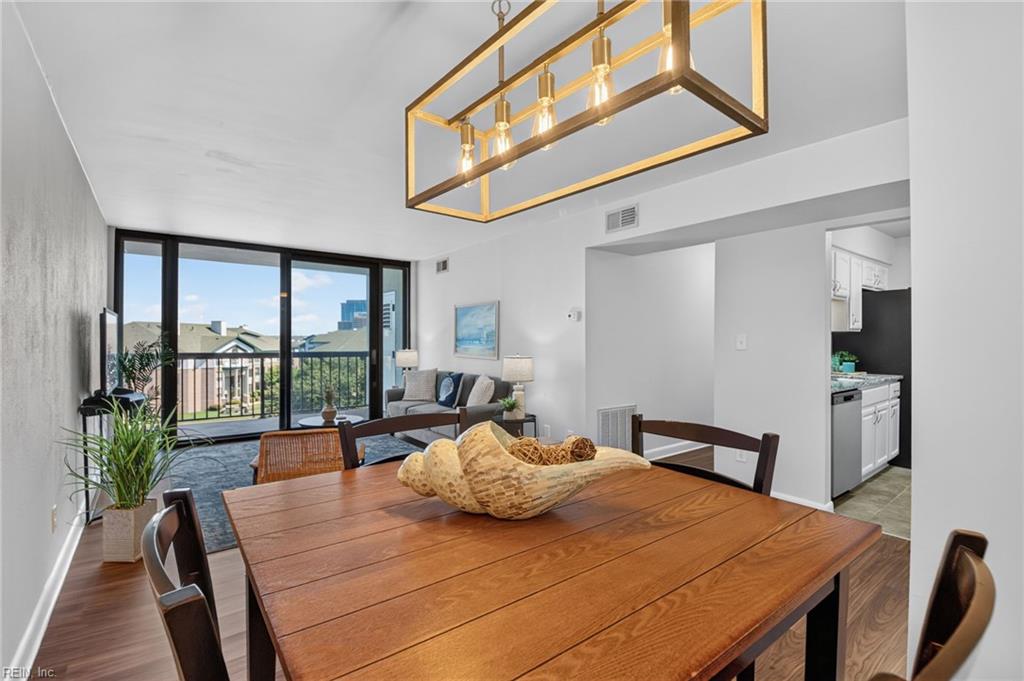 3288 Page AVE 513