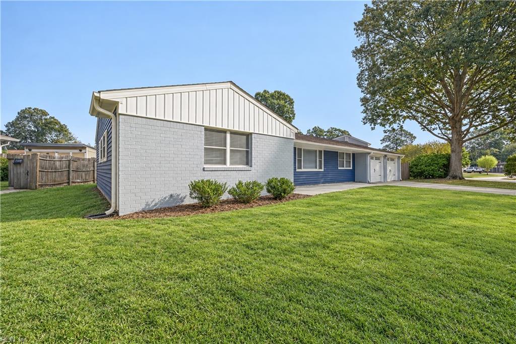 4174 Woodlake CT