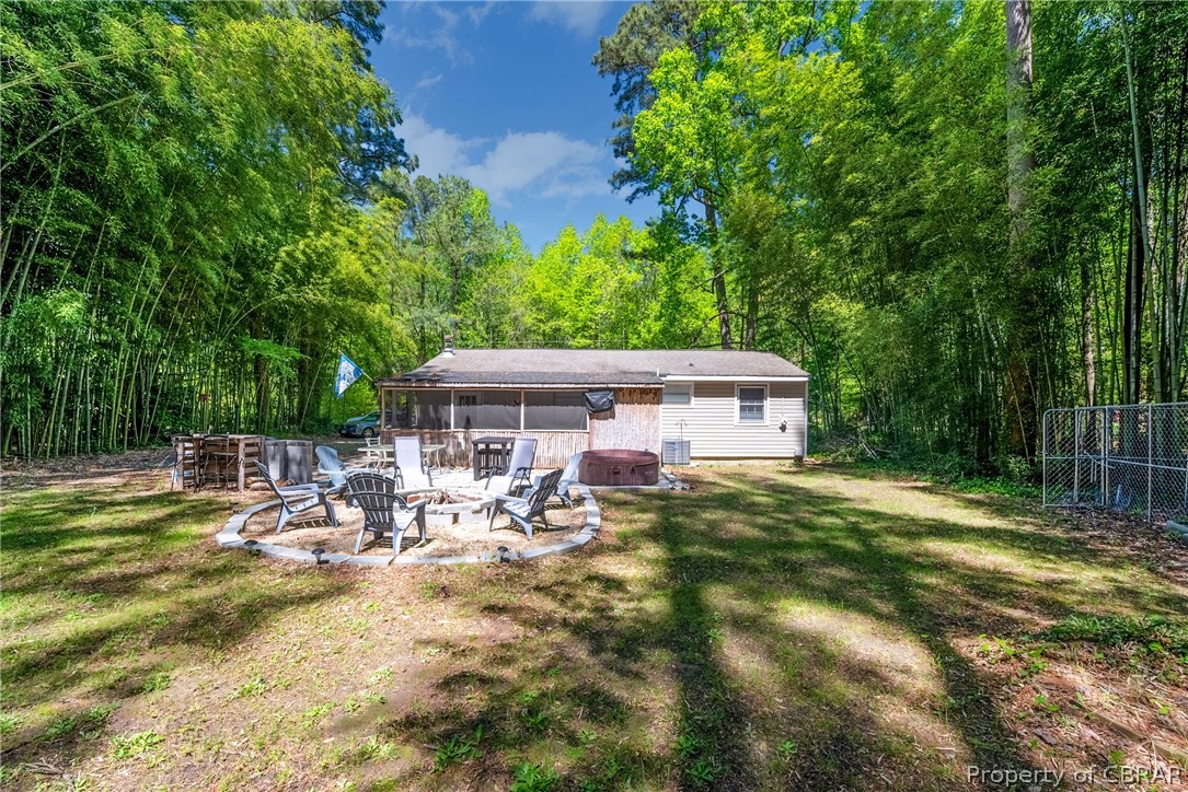 84 Forest Dr