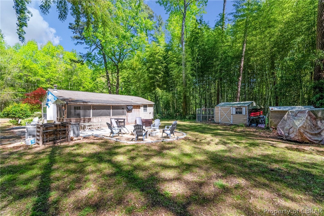 84 Forest Dr