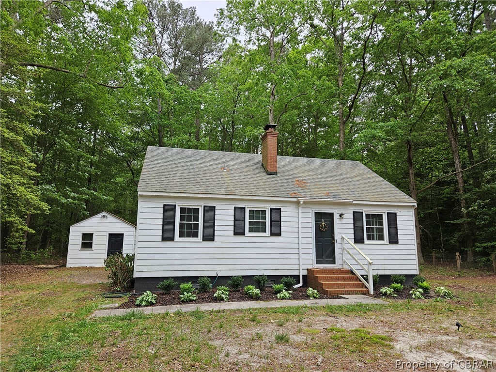 121 Blue Water Dr