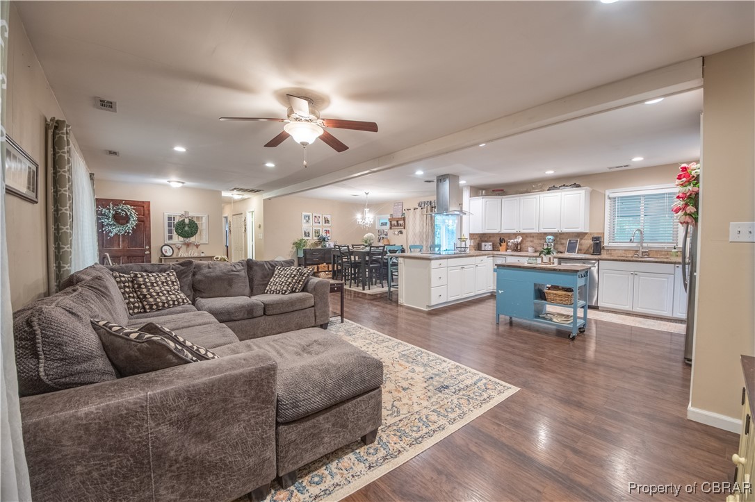 63 Mallard Dr