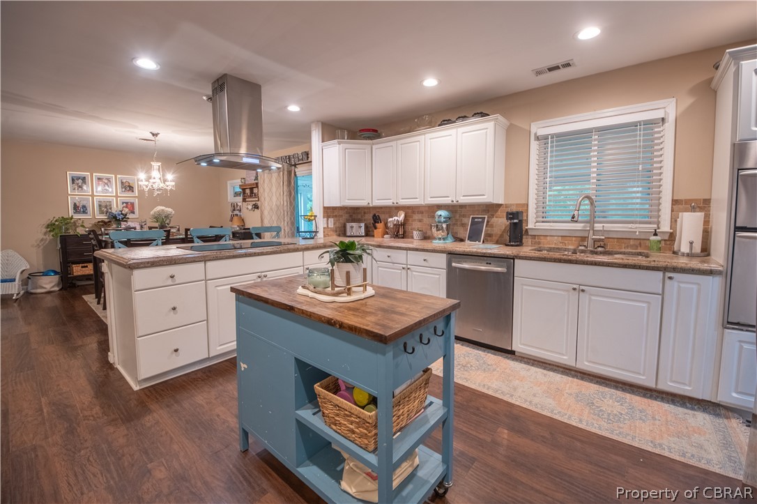 63 Mallard Dr