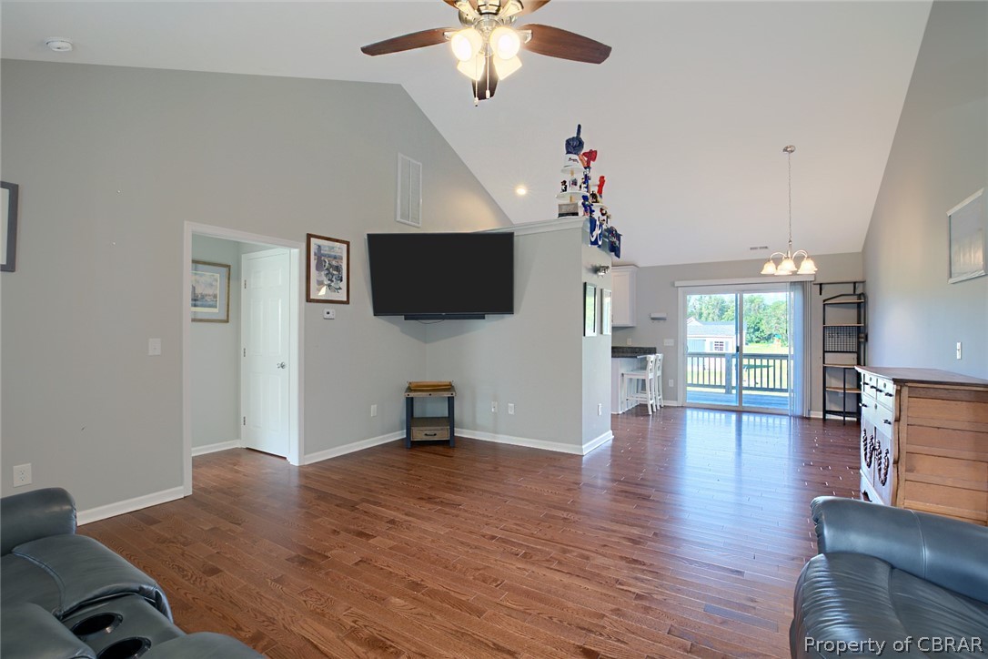 513 Carlton Rd