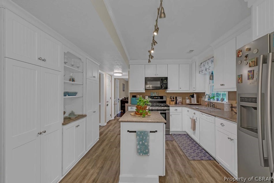 7548 Forbes Rd