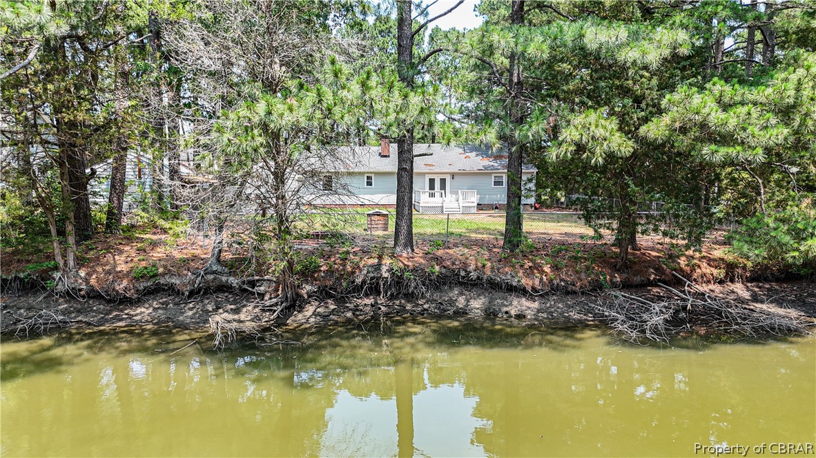8610 Blue Heron Ln