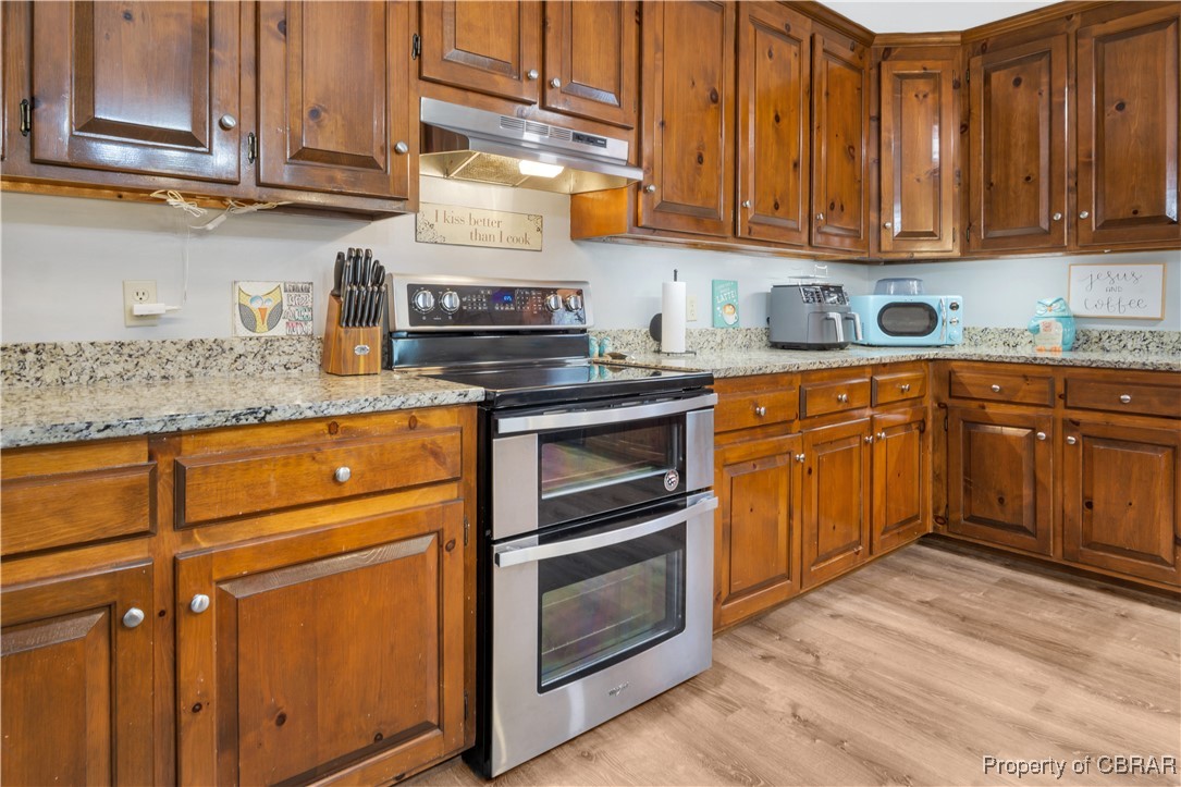 8610 Blue Heron Ln