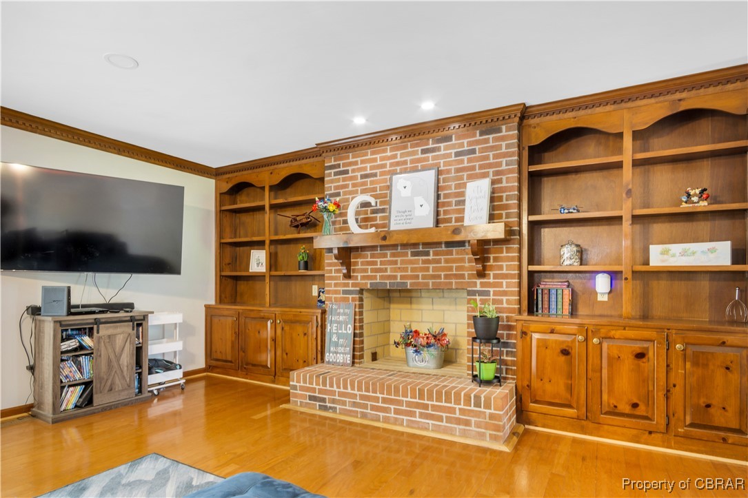 8610 Blue Heron Ln
