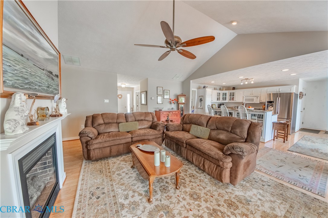 397 Jackson Dr