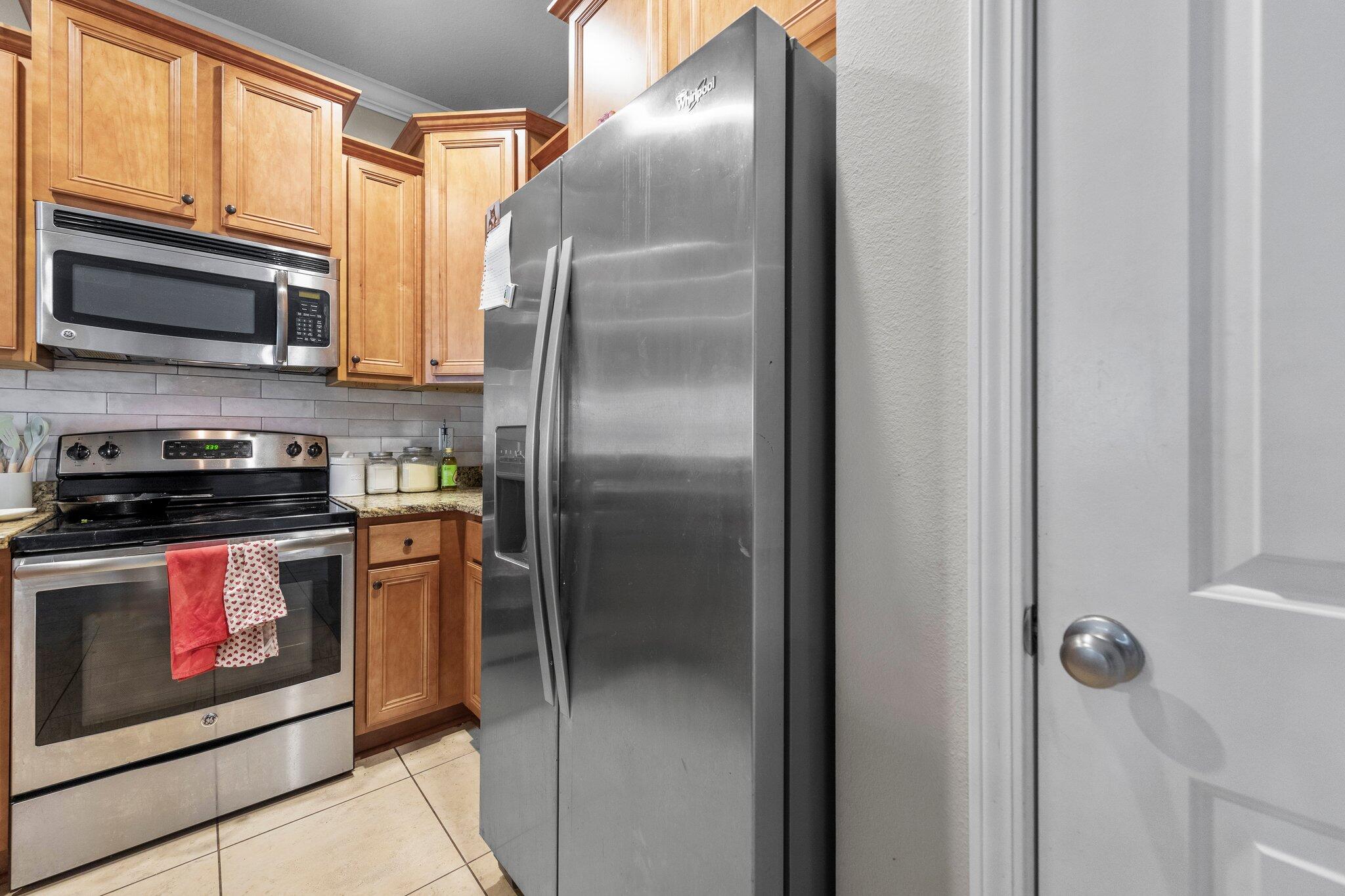 20 E Shady Oaks Drive, UNIT B