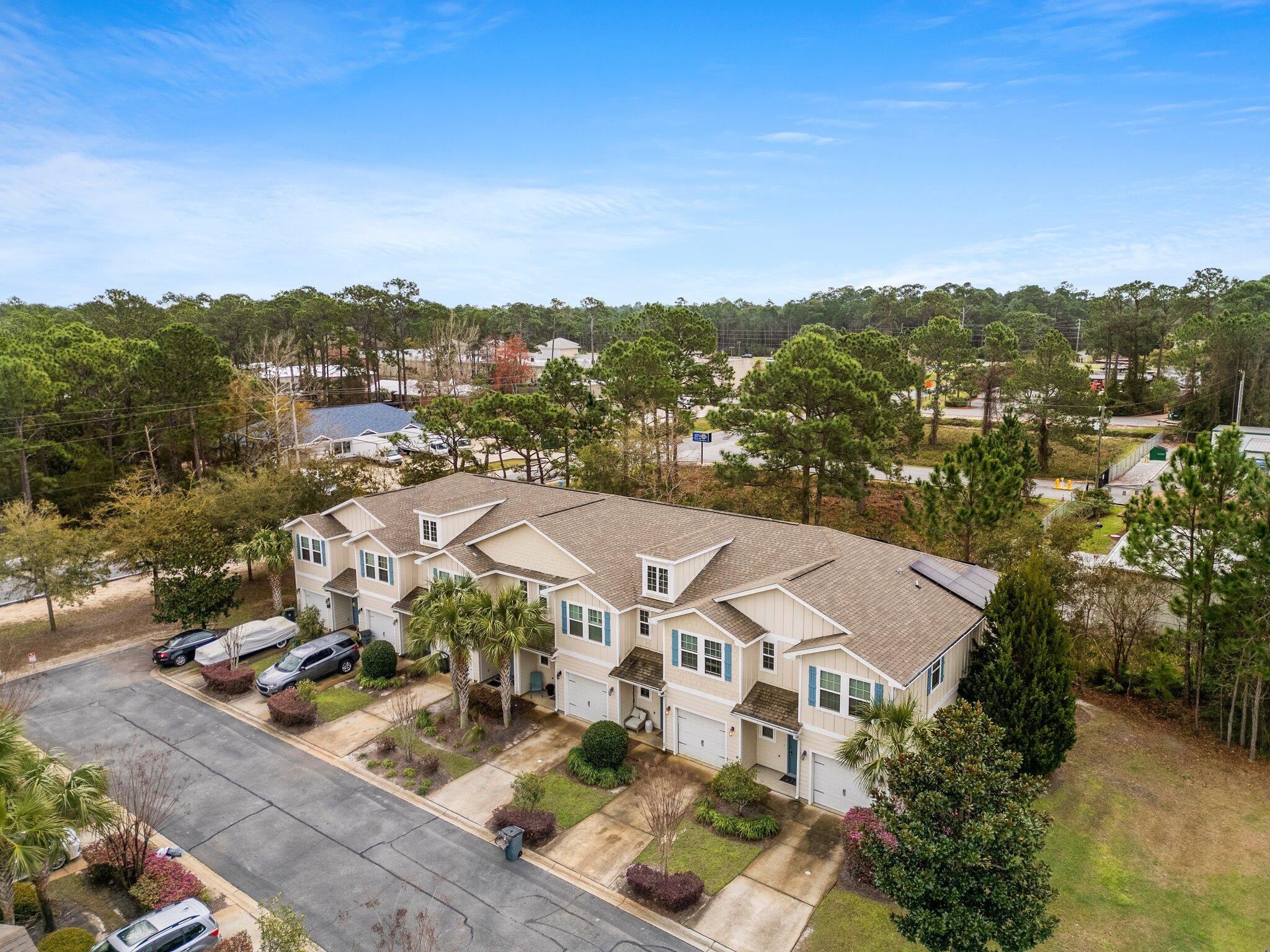20 E Shady Oaks Drive, UNIT B