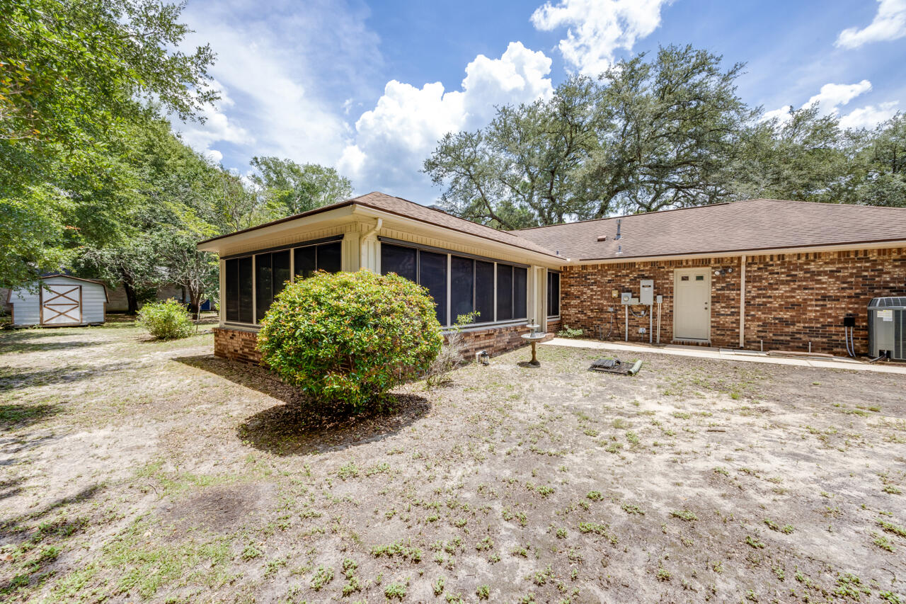 2601 Edgewater Drive