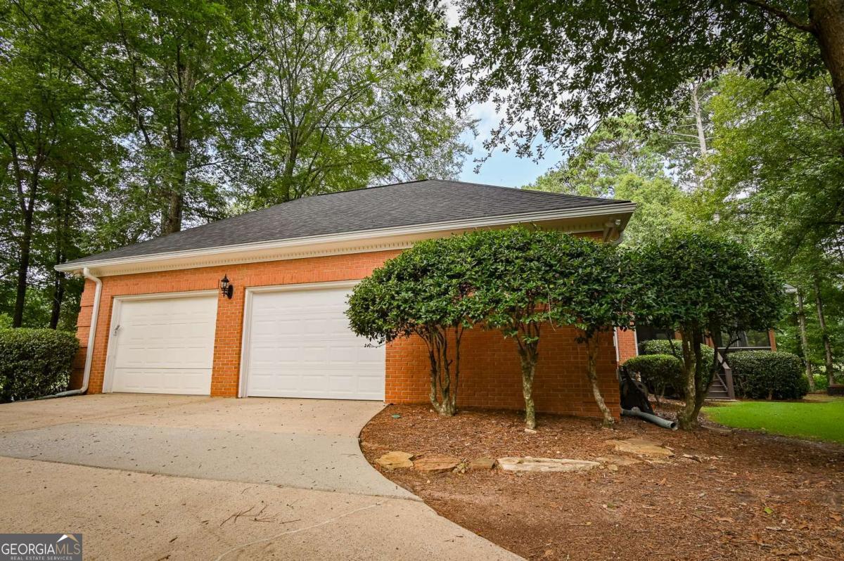 1261 Meriweather Drive