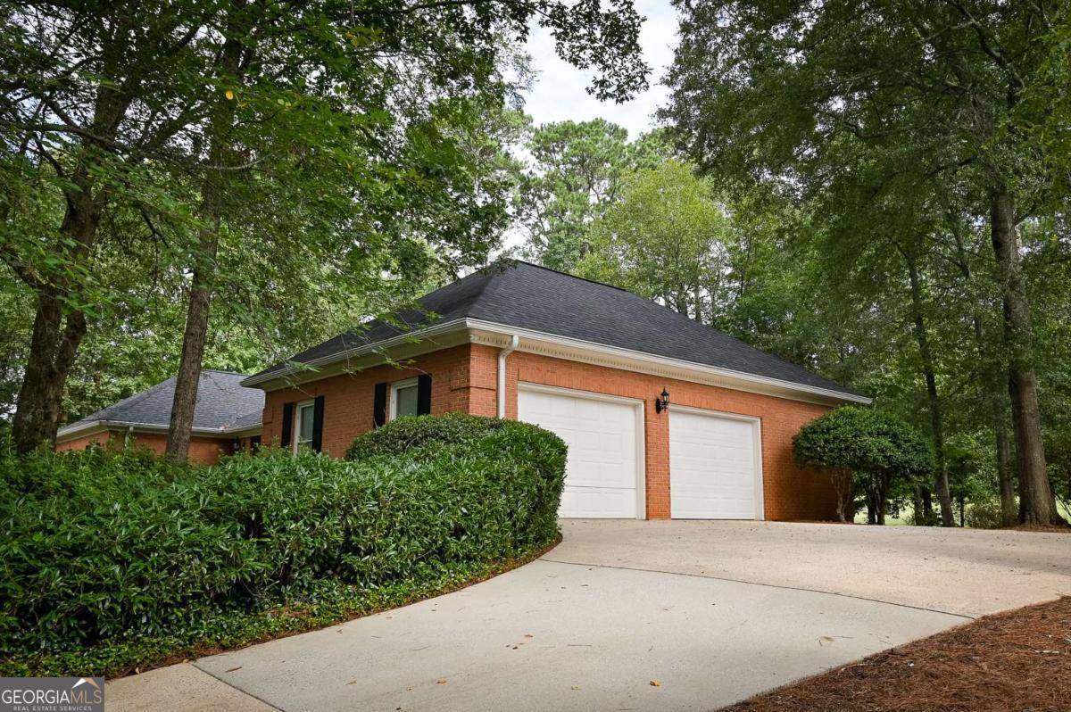 1261 Meriweather Drive