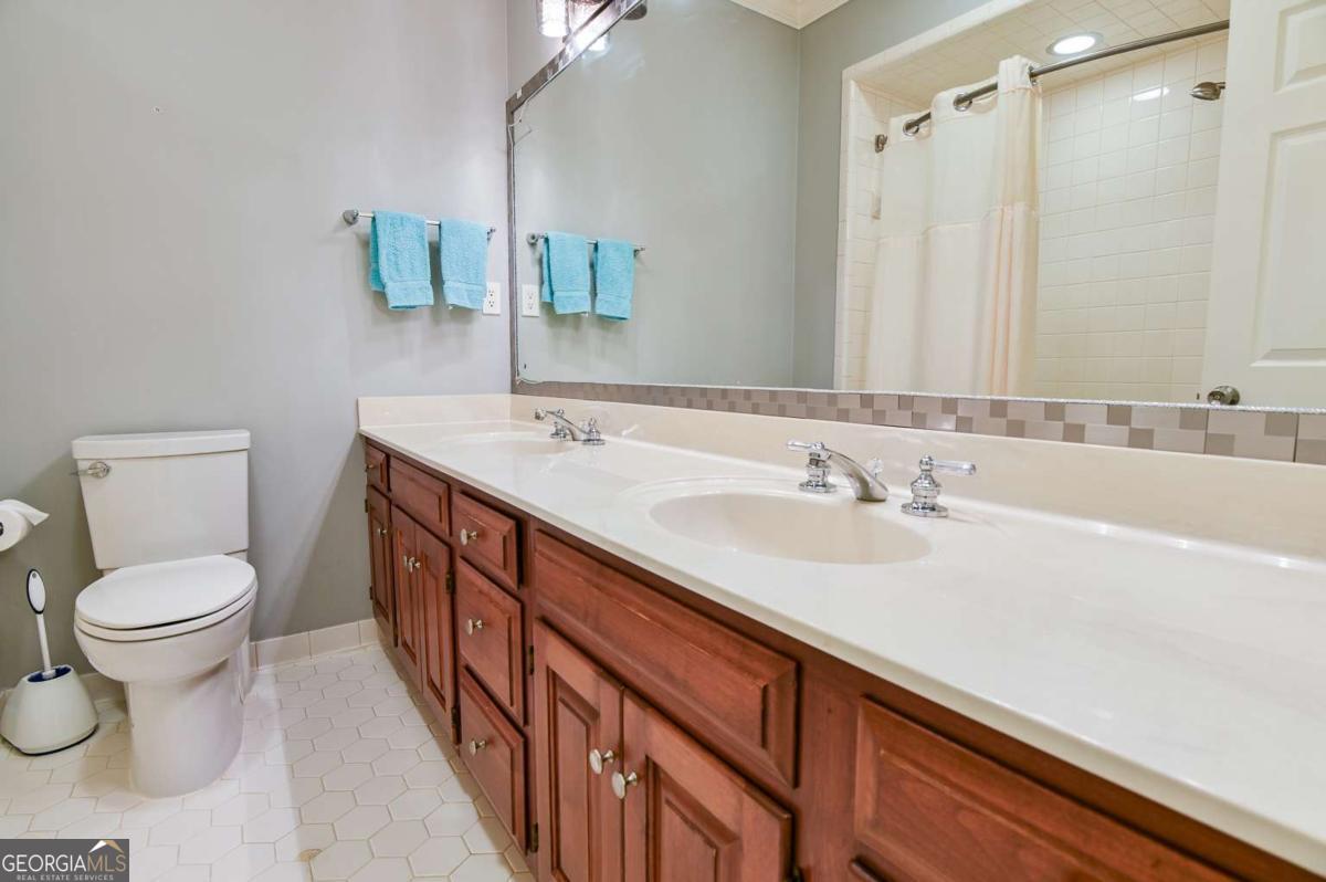 1261 Meriweather Drive