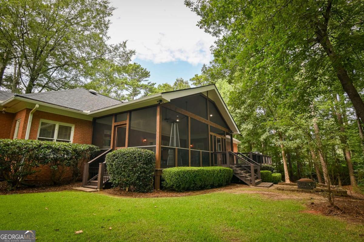 1261 Meriweather Drive