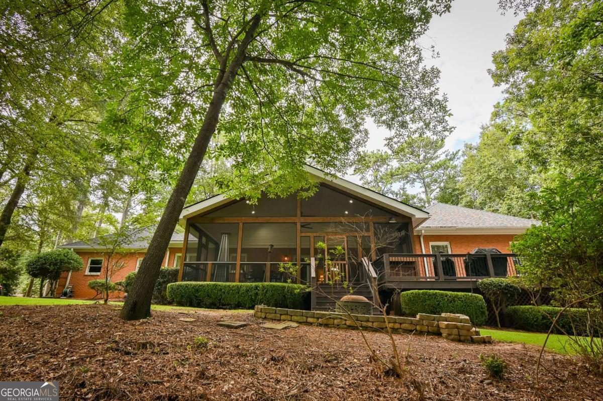 1261 Meriweather Drive