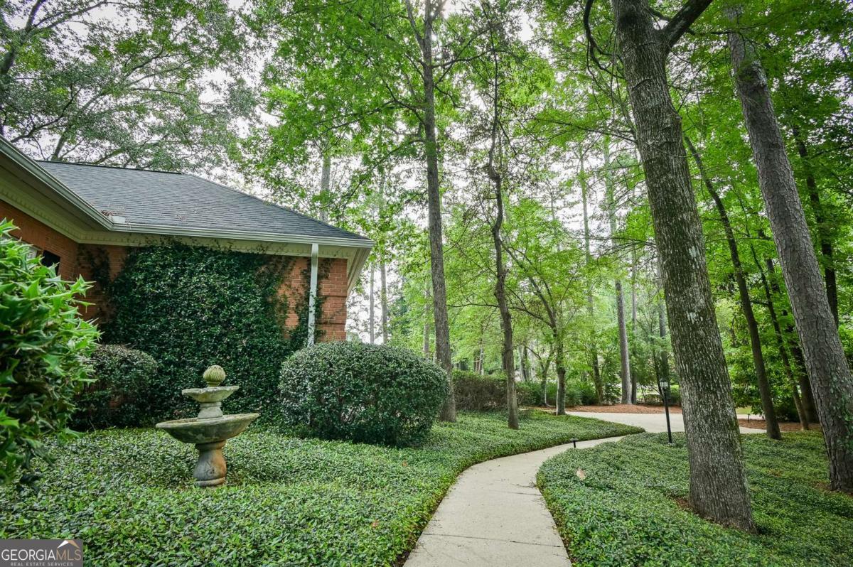 1261 Meriweather Drive