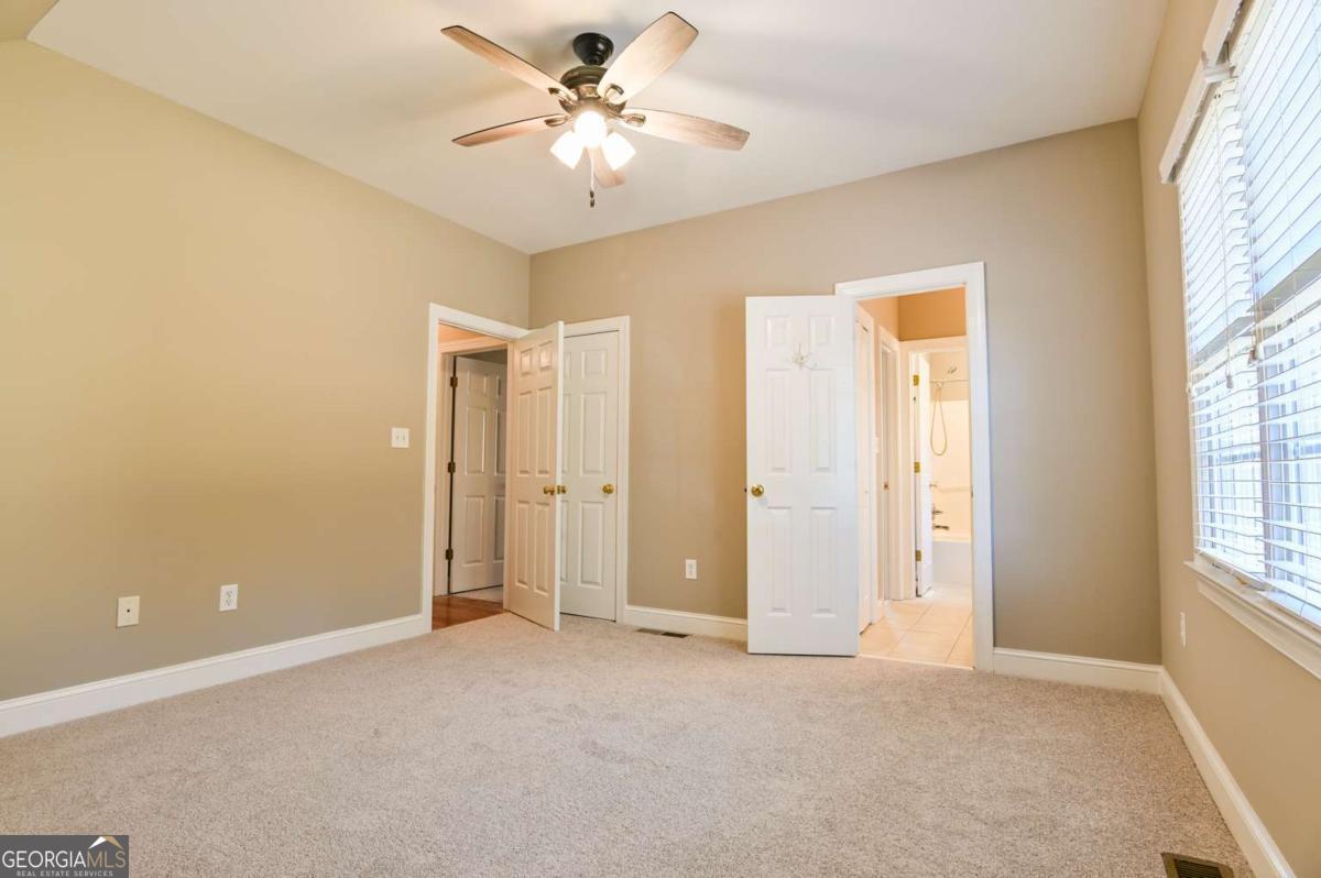 1010 Oaklake Terrace